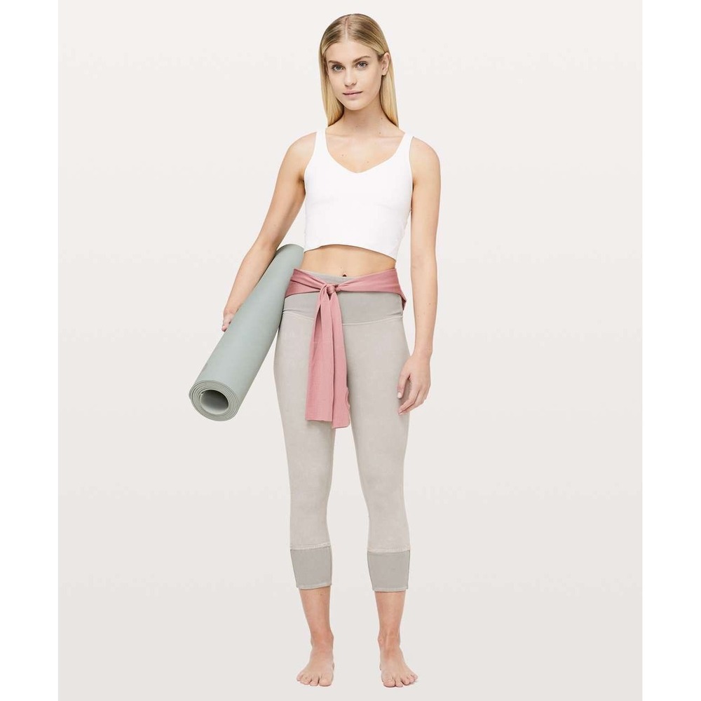 Lululemon Ribbed Wunder Under Crop Leggings Washed French Clay Size 4‎